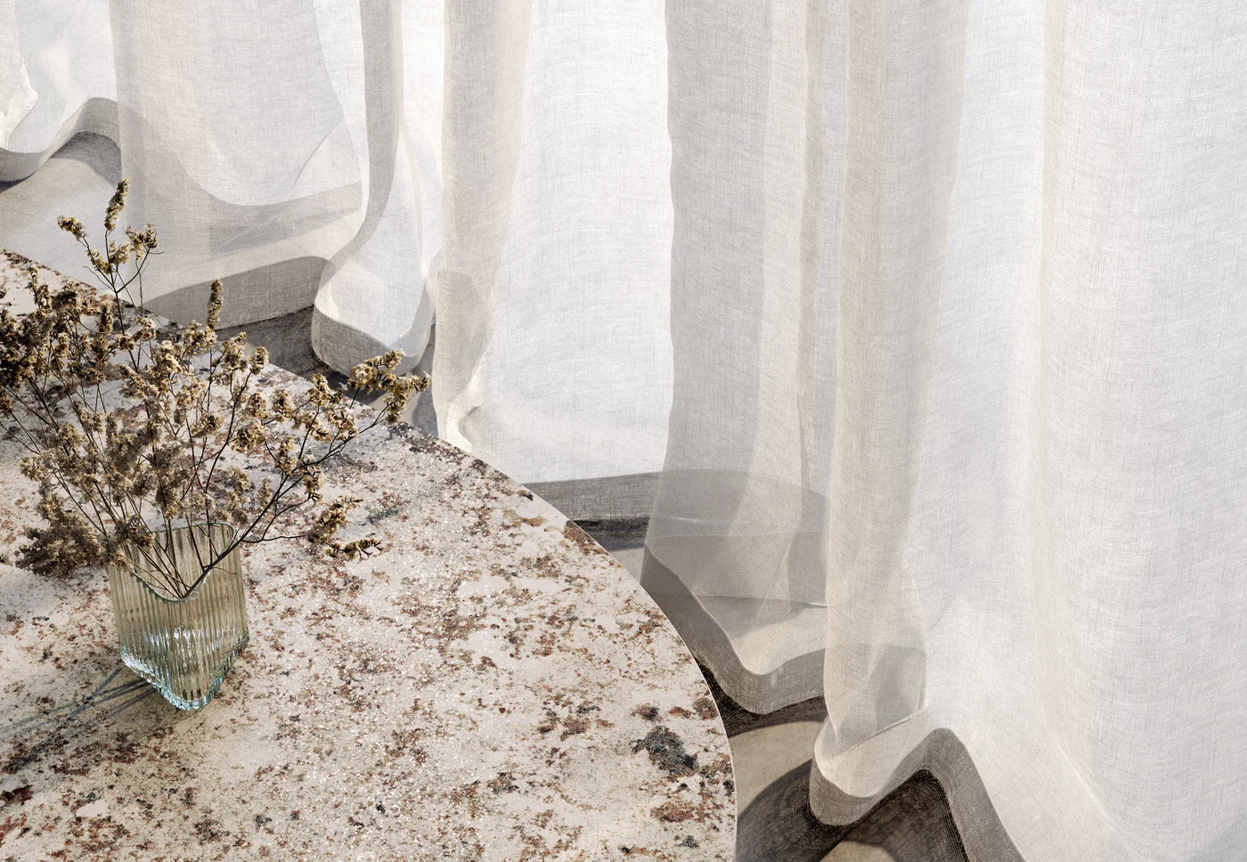 Sapienstone Alaska White aplicado en ambiente